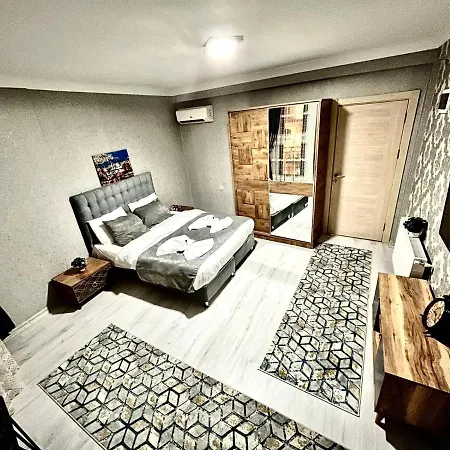 Taksim Luxury Square アパートホテル *