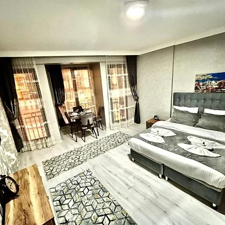 Taksim Luxury Square 公寓式酒店 *